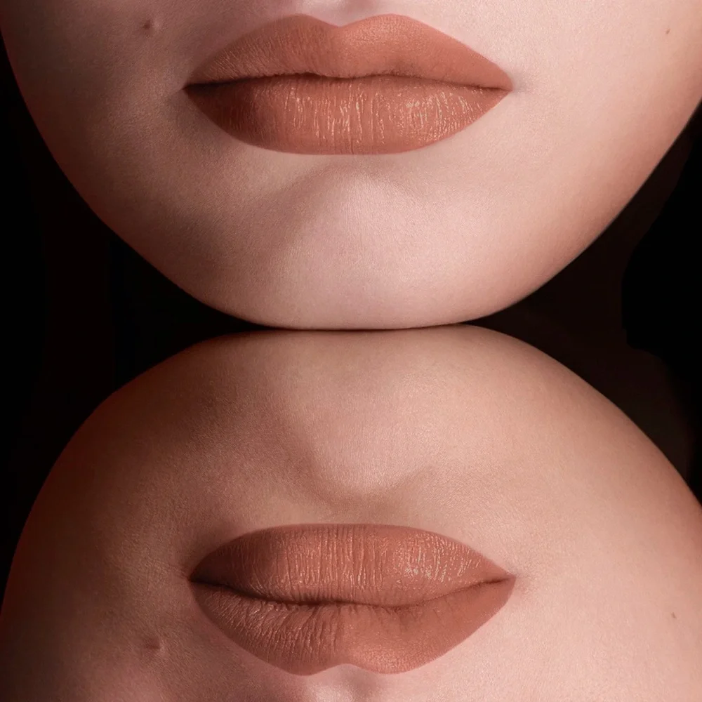 BURBERRY Satin Kisses Lip Colour - Picture 3 of 6